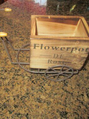 Small Decoration Old Fashion Bicycle with wooden box for keepsakes